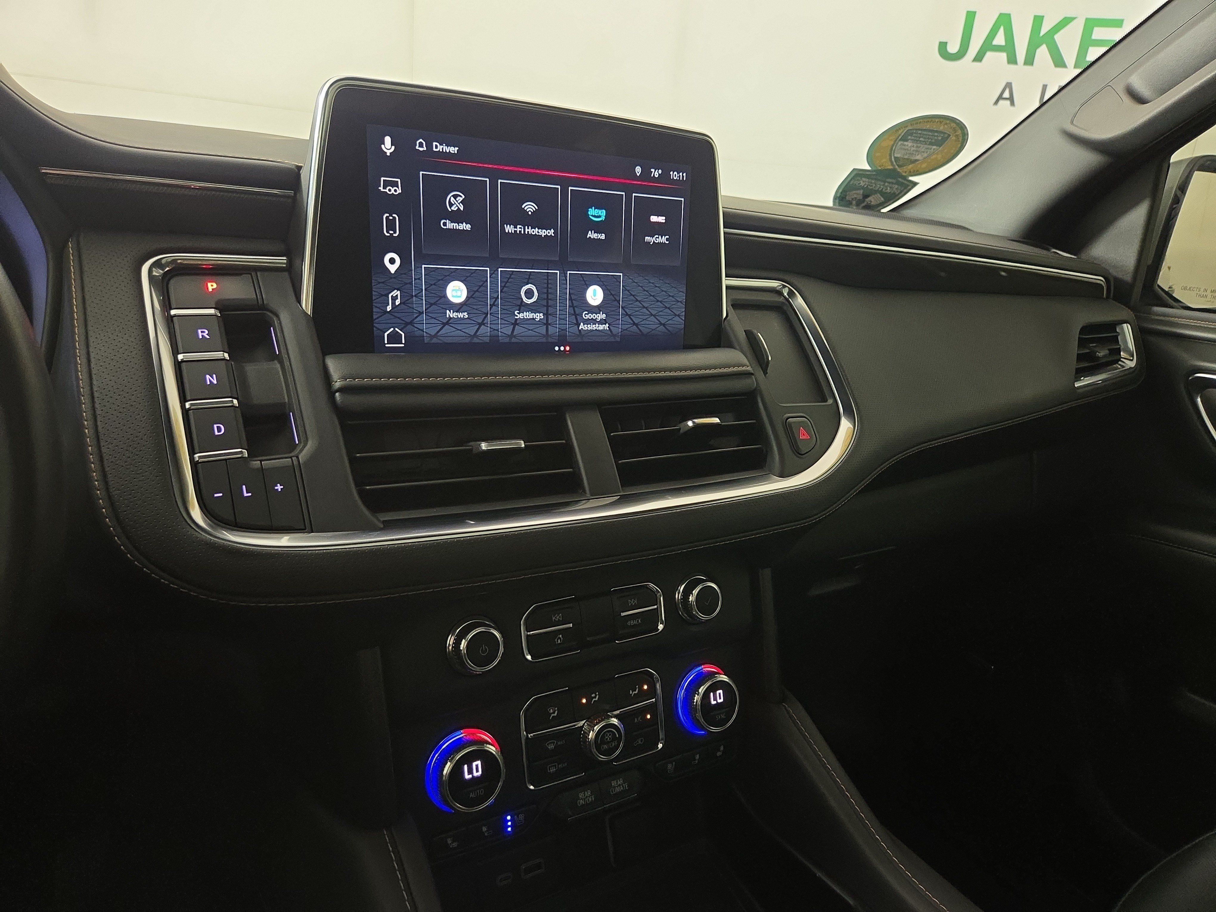 Certified 2023 GMC Yukon AT4 w/ AT4 Premium Plus Package AWD/4WD image 24