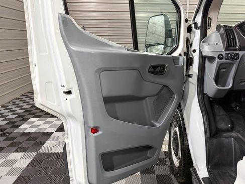 Used 2018 Ford Transit 350 XL RWD image 31