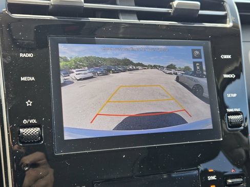 Certified 2024 Hyundai Tucson SEL AWD/4WD image 19