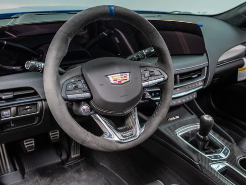 Used 2026 Cadillac CT5 V Blackwing w/ Deep Ocean Appearance Package RWD image 13