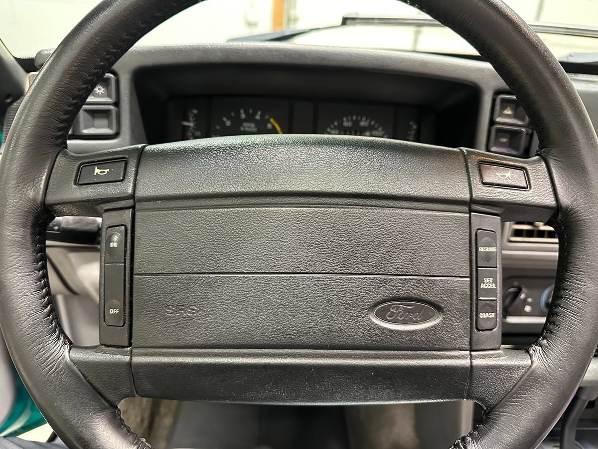 Used 1993 Ford Mustang LX RWD image 33