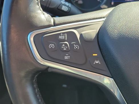 Used 2020 Chevrolet Equinox LT w/ Driver Convenience Package image 27