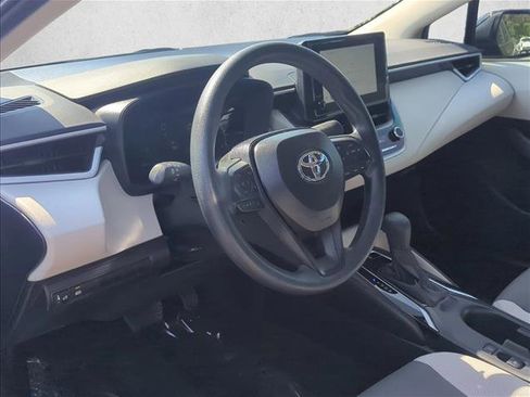 Used 2026 Toyota Corolla LE FWD image 9