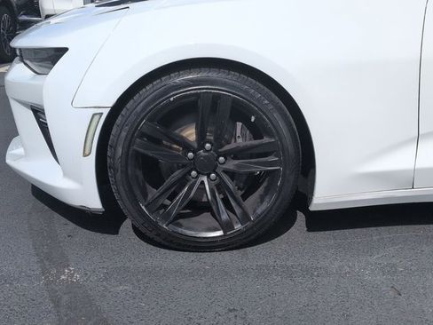 Used 2016 Chevrolet Camaro SS RWD image 22