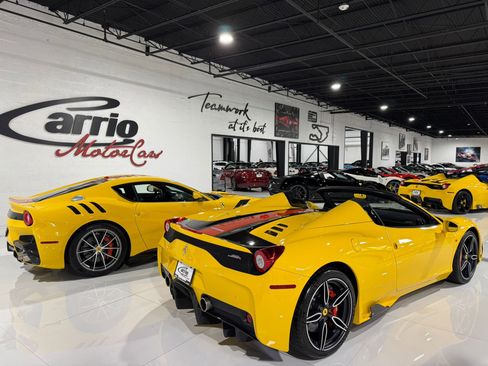 Used 2015 Ferrari 458 Speciale A image 7