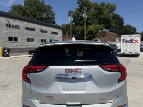 Used 2019 GMC Terrain SLT w/ Preferred Package image 6
