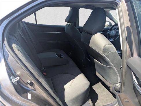 Used 2024 Toyota Camry LE FWD image 27