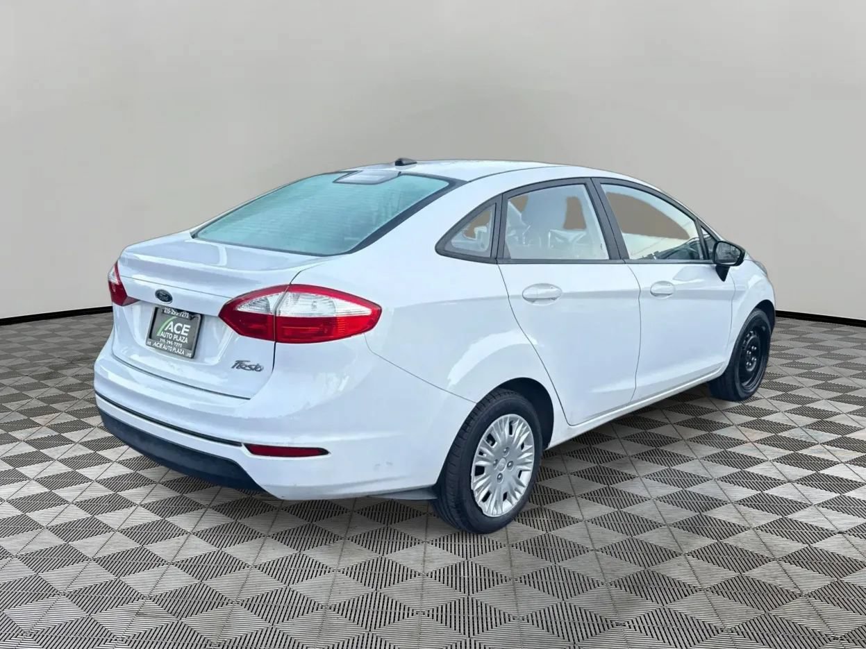 Used 2019 Ford Fiesta S FWD image 5