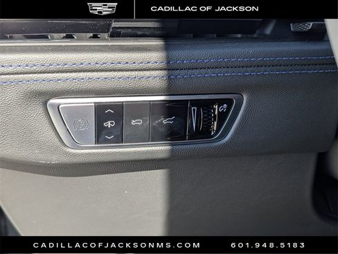 New 2026 Cadillac Escalade IQ Luxury 1 image 11