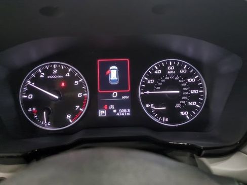 Certified 2025 Subaru Outback Premium image 5