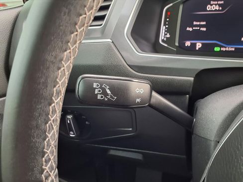 Used 2021 Volkswagen Tiguan SEL image 14