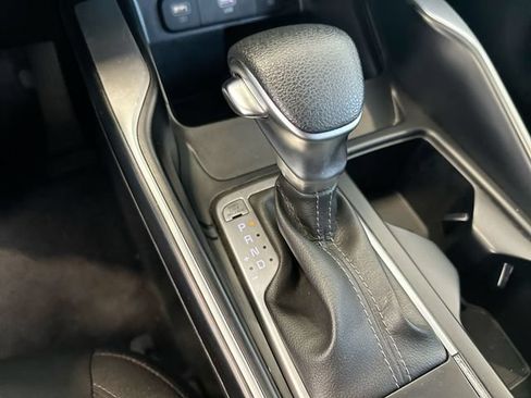 Certified 2023 Kia Sorento LX FWD image 22