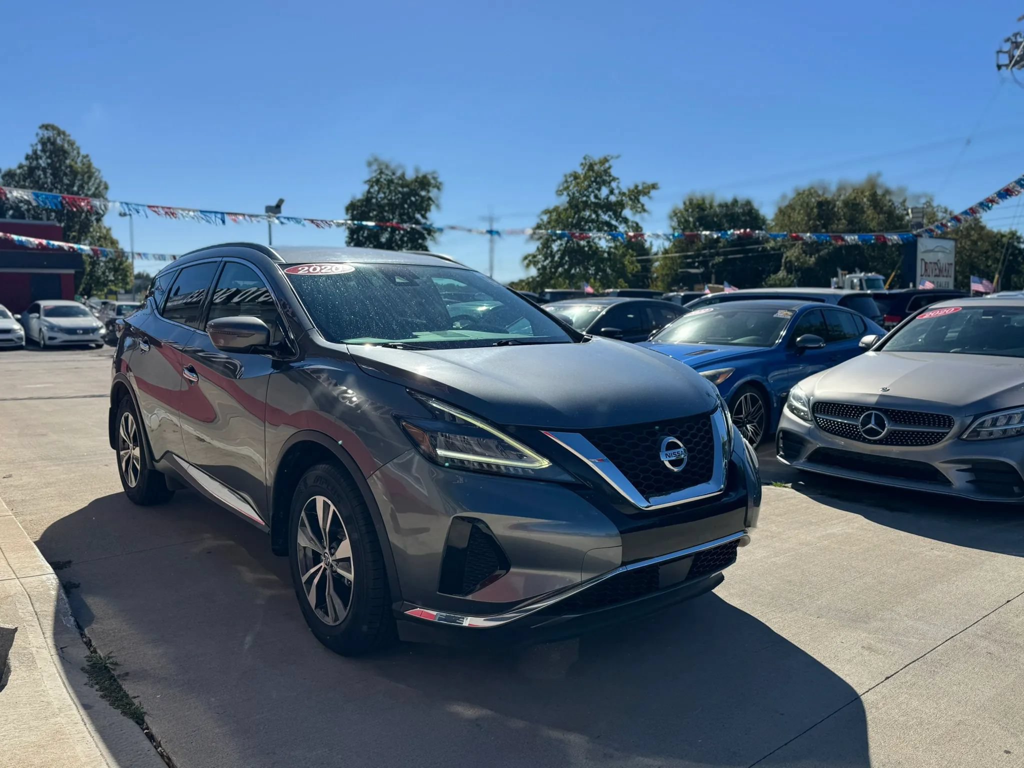 Used 2020 Nissan Murano SV FWD image 3