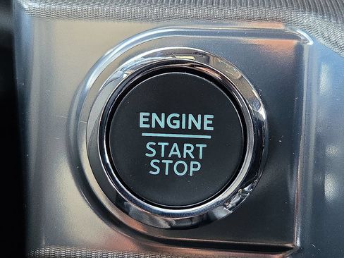 Used 2024 Ford F150 Lariat w/ FX4 Off-Road Package AWD/4WD image 21