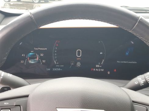 Used 2025 Cadillac XT4 Premium Luxury image 20