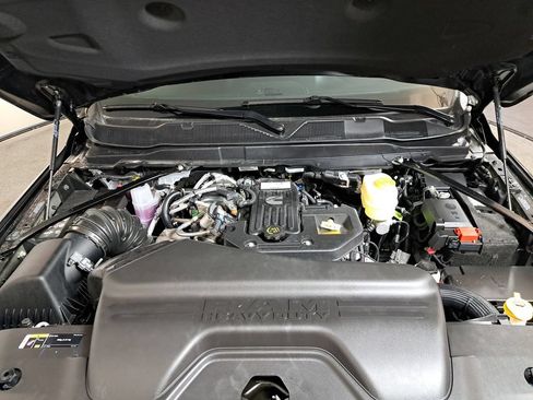 New 2026 RAM 2500 Big Horn AWD/4WD image 9