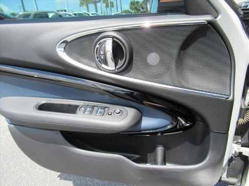 Used 2022 MINI Cooper Clubman S w/ Signature Upholstery Package FWD image 22