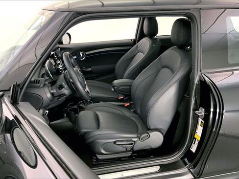 Certified 2024 MINI Cooper S w/ Signature Upholstery Package image 12