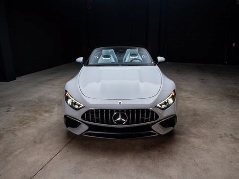 Used 2022 Mercedes-Benz SL 55 AMG 4MATIC image 5
