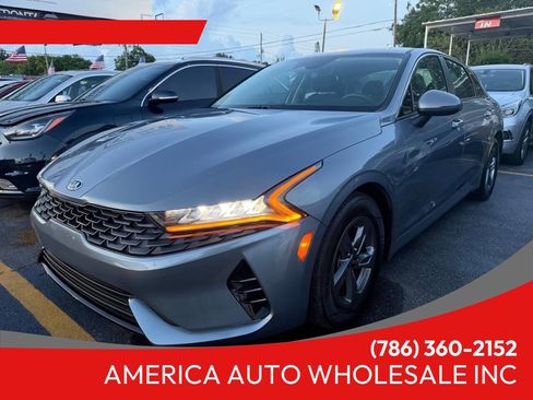Used 2021 Kia K5 LXS FWD image 1