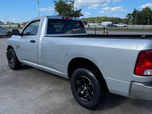 Used 2019 RAM 1500 Tradesman w/ Chrome Plus Package RWD image 4