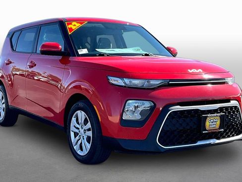 Used 2022 Kia Soul LX FWD image 10