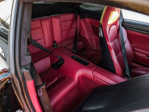 Used 2015 Porsche 911 Turbo S image 36