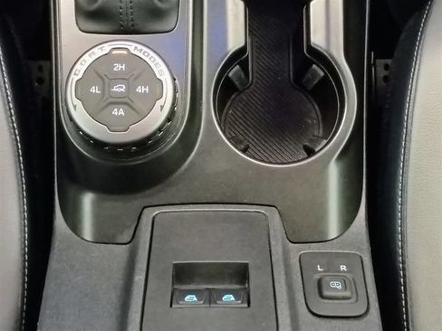 Used 2021 Ford Bronco First Edition AWD/4WD image 47