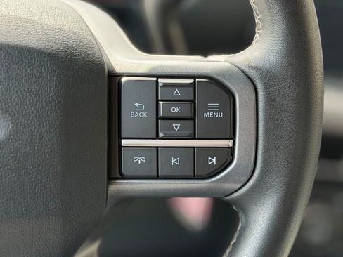 Used 2025 Ford F150 XLT w/ Equipment Group 301A Standard AWD/4WD image 9