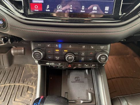 Used 2022 Dodge Durango R/T AWD/4WD image 22