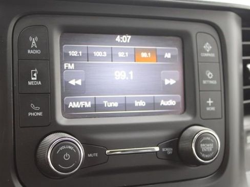 Used 2019 RAM 1500 Big Horn image 33