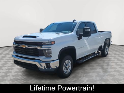 Used 2025 Chevrolet Silverado 2500 LT w/ Convenience Package AWD/4WD image 1