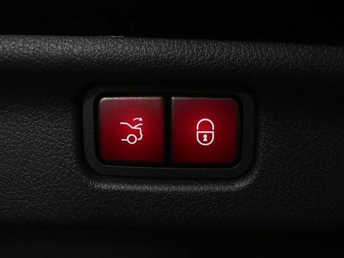 Certified 2022 Mercedes-Benz C 300 Sedan image 29