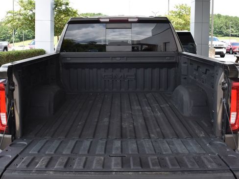 Used 2019 GMC Sierra 1500 SLT w/ SLT Premium Plus Package AWD/4WD image 10