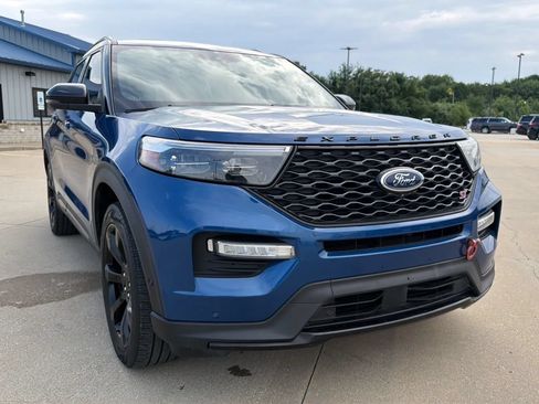 Used 2020 Ford Explorer ST w/ ST Street Pack AWD/4WD image 24