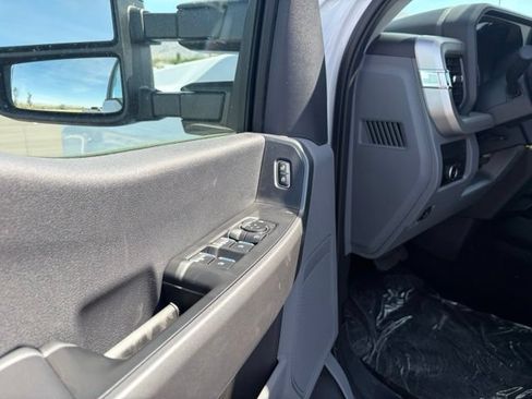 New 2026 Ford F350 XLT w/ XLT Premium Package AWD/4WD image 21