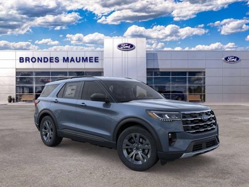 New 2026 Ford Explorer Active w/ Active Comfort Package AWD/4WD image 7