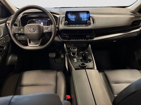 New 2026 Nissan Rogue SV AWD/4WD image 10