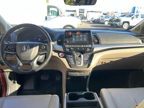 Used 2019 Honda Odyssey Elite image 30