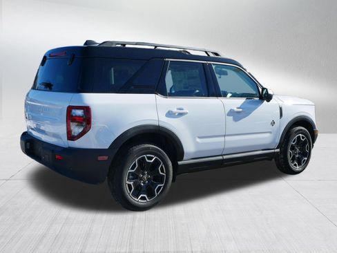 Used 2025 Ford Bronco Sport Outer Banks w/ Outer Banks Tech Package+ image 7