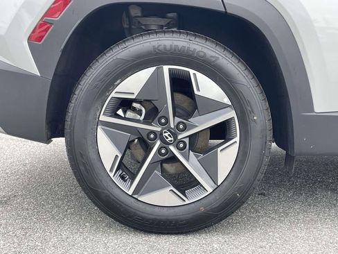 Certified 2025 Hyundai Tucson SEL FWD image 30