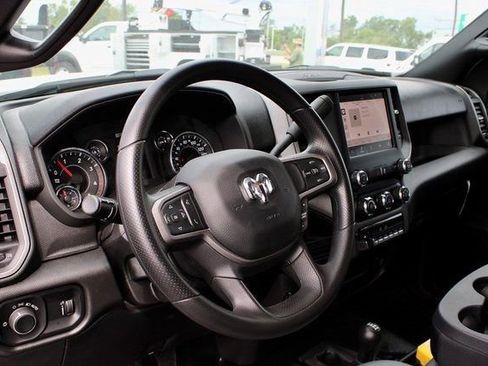 New 2024 RAM 5500 Tradesman image 15