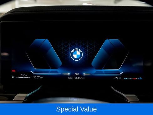 Used 2025 BMW 760i xDrive w/ Premium Package AWD/4WD image 17