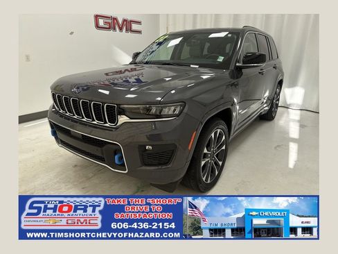Used 2022 Jeep Grand Cherokee Overland w/ Luxury Tech Group IV image 1
