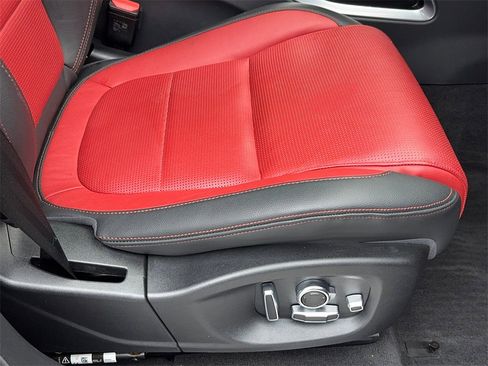 Used 2020 Jaguar F-PACE Checkered Flag image 45