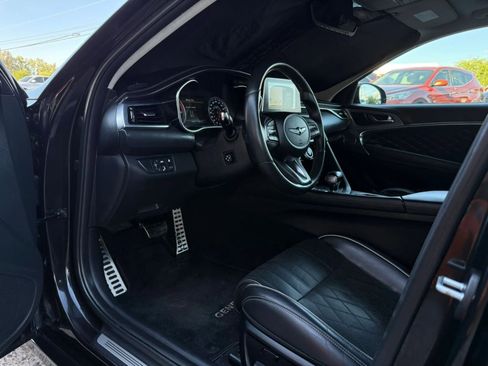 Used 2019 Genesis G70 3.3T Advanced w/ Prestige Package RWD image 40
