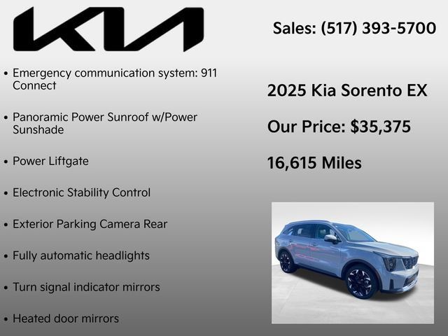 Used 2025 Kia Sorento EX w/ Panoramic Sunroof Package FWD image 12