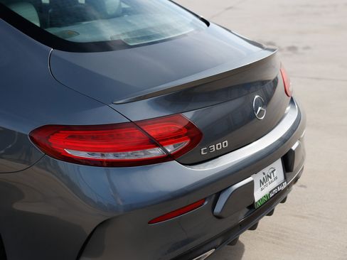 Used 2018 Mercedes-Benz C 300 Coupe image 28