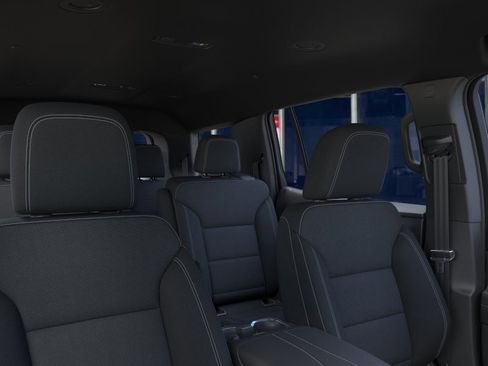 New 2026 Chevrolet Traverse LT FWD image 24