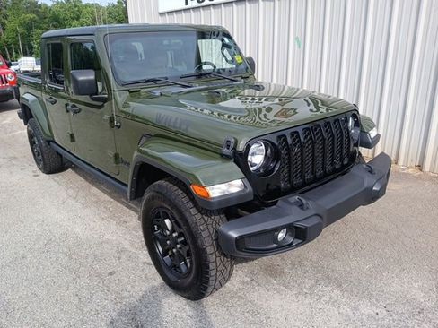 Used 2022 Jeep Gladiator Sport AWD/4WD image 1